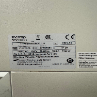 Thermo HERAguard ECO 6' Laminar Flow Hood image 1